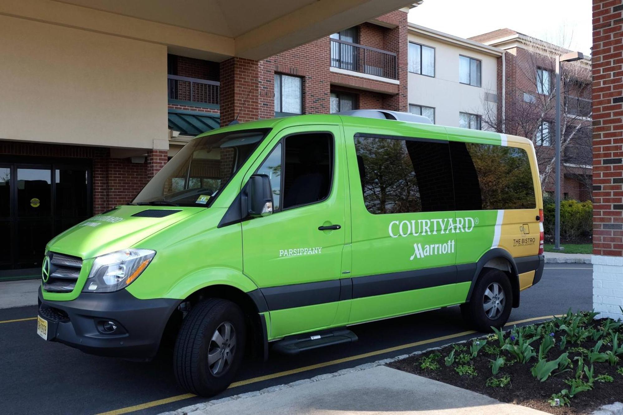 Courtyard Parsippany Hotel Exterior photo