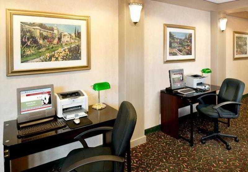 Courtyard Parsippany Hotel Exterior photo